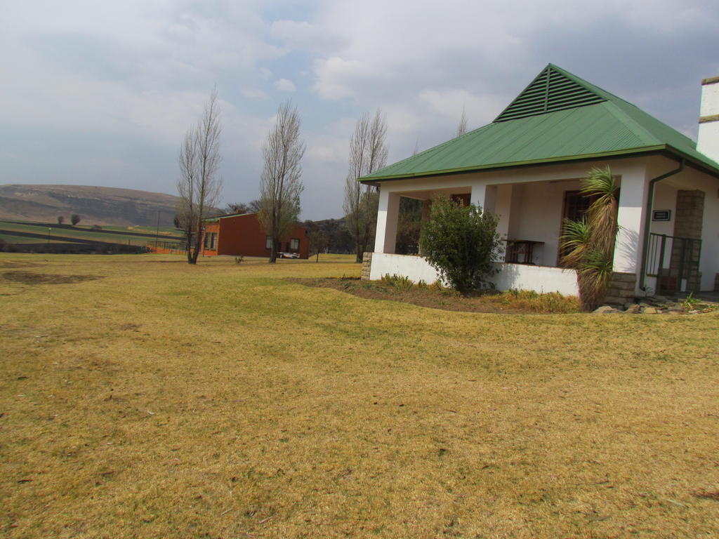 Villa Pumula Guest Farm Fouriesburg Esterno foto